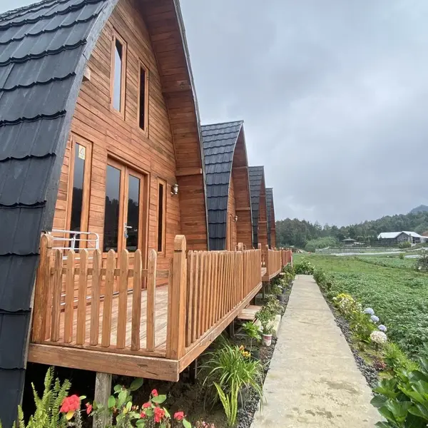 Cottage Lumbung dekat telaga warna